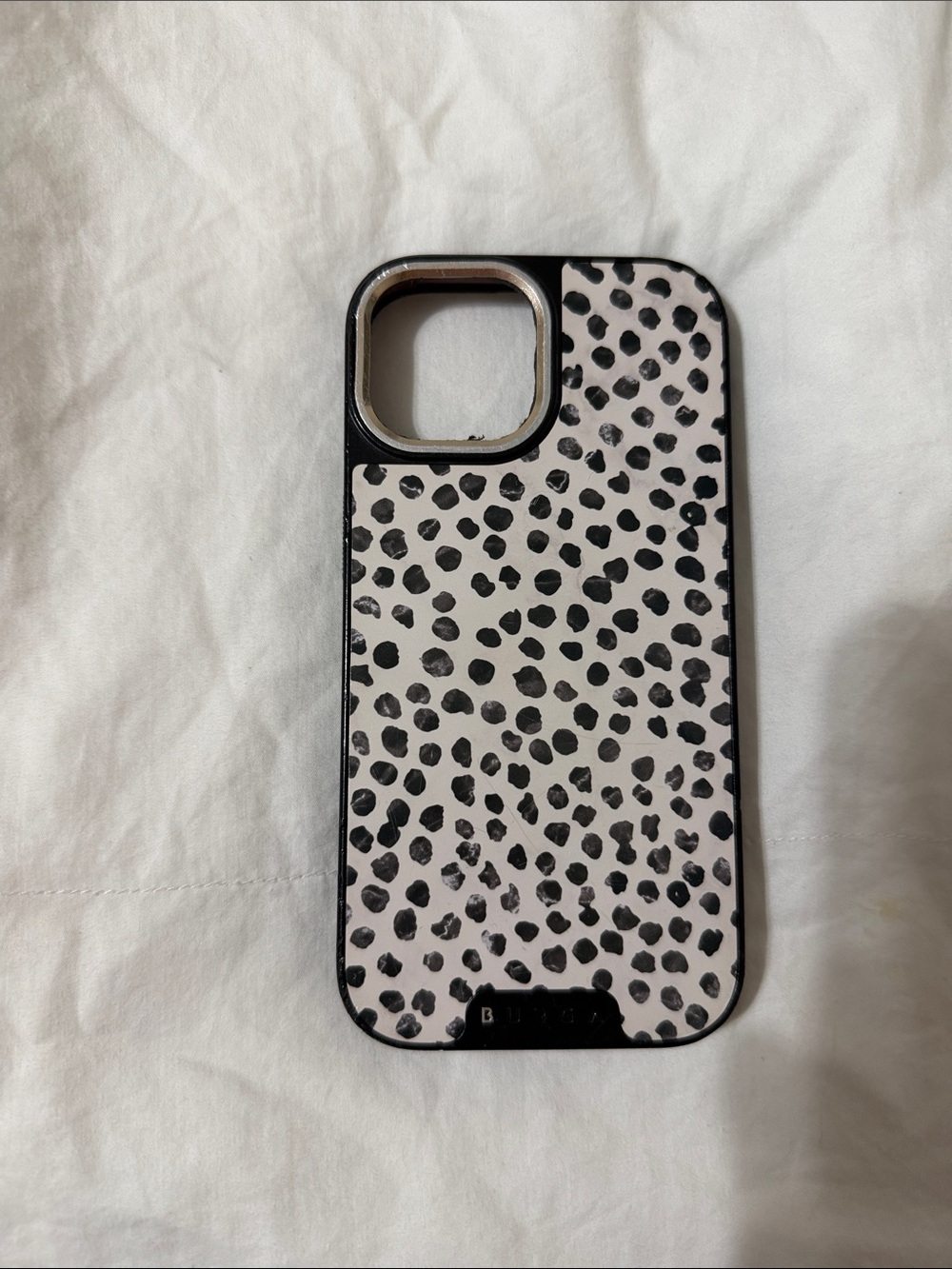 Stylish Spot Pattern Phone Case in Black & White